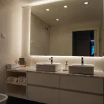 Apartment In-town Residences *