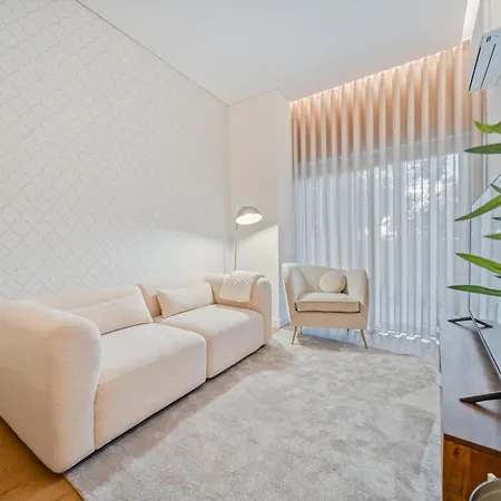 In-town Residences 아파트 *