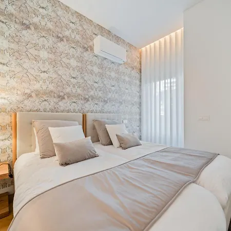 In-town Residences Διαμέρισμα