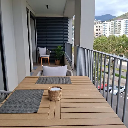 In-town Residences Apartmán *