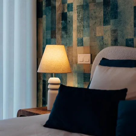 In-town Residences * 푼샬