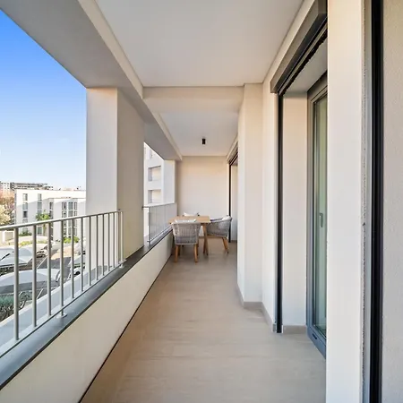 In-town Residences Φουνκάλ