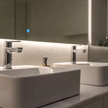 In-town Residences 아파트 *