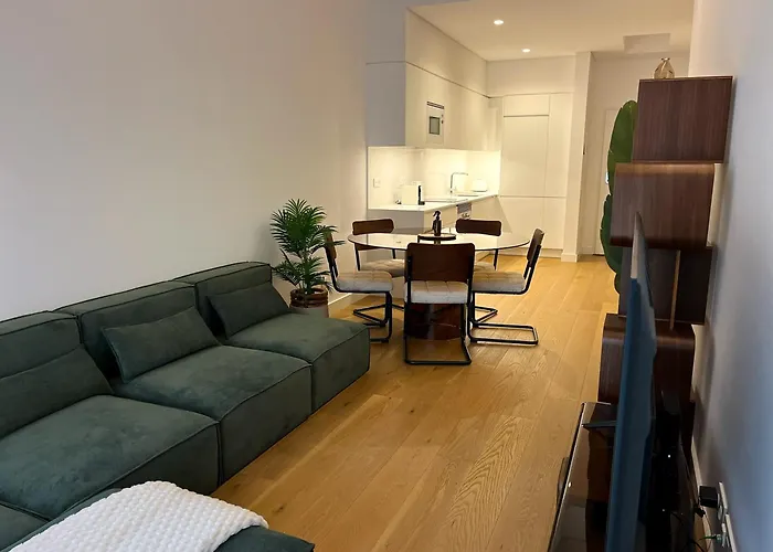 In-town Residences 丰沙尔