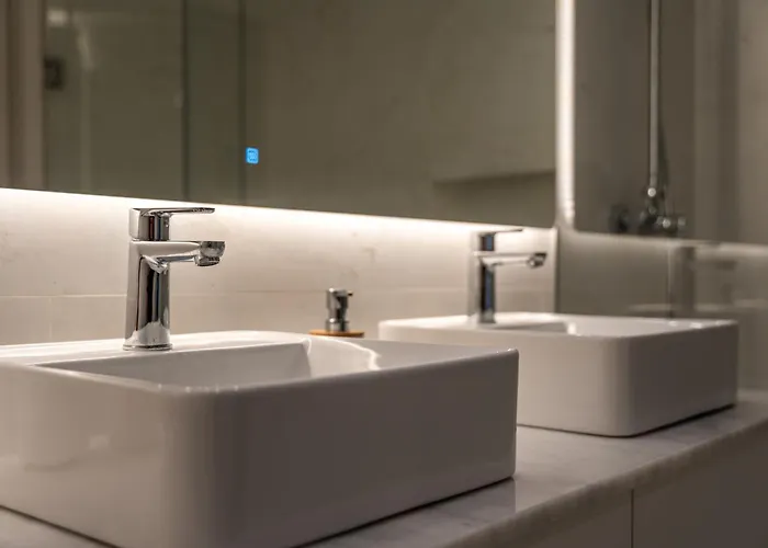 In-town Residences 公寓 *