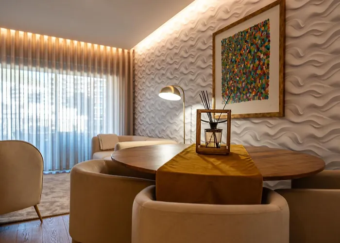 公寓 In-town Residences *